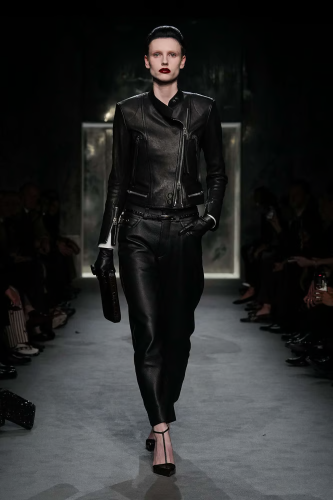 Tom Ford - 2025-2026秋冬女装系列 - 女装 - 法国 - 巴黎 - ©Launchmetrics/spotlight