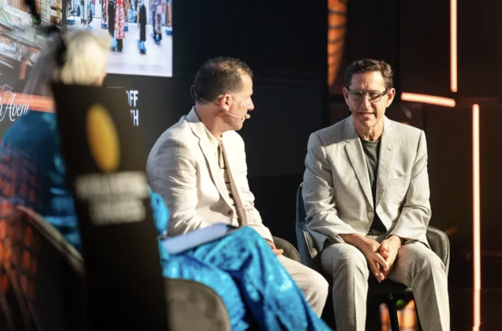 Authentic 的 Jamies Salter 和 Saks Global 的 Richard Baker