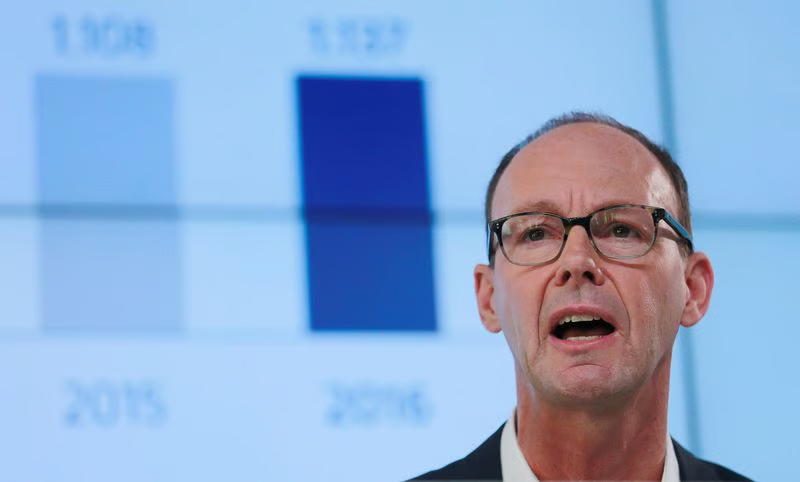 Adidas 股东批准董事长Thomas Rabe 再次当选