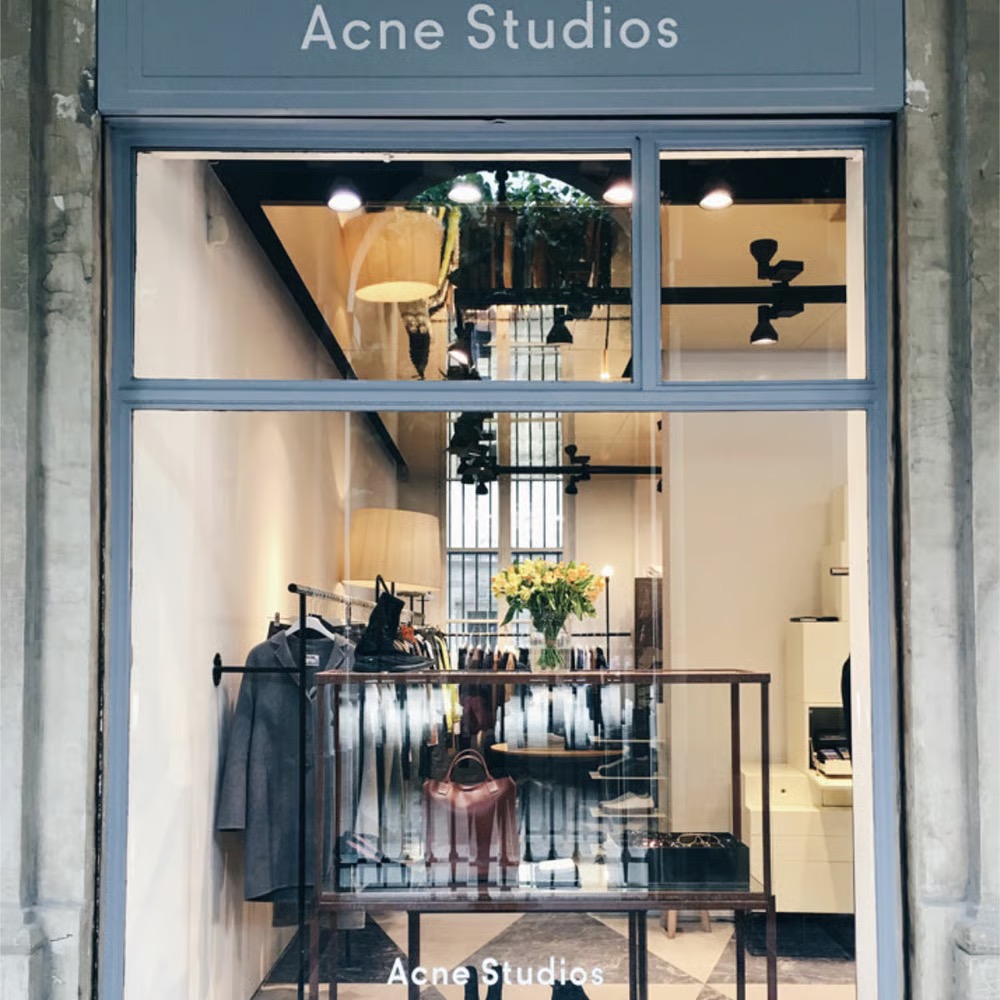 巴黎Acne Studios Palais Royal精品店——将改造成Acne Paper Palais Royal画廊。-Acne Studios