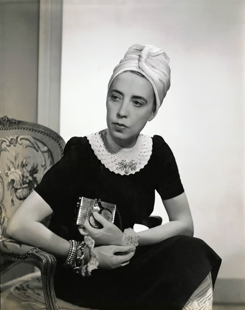 The V&A museum will host the first exhibition dedicated to Schiaparelli in the UK in 2026. - Schiaparelli