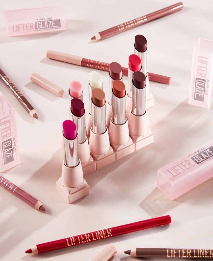 Maybelline named WWE’s first-ever official cosmetics partner. - Maybelline