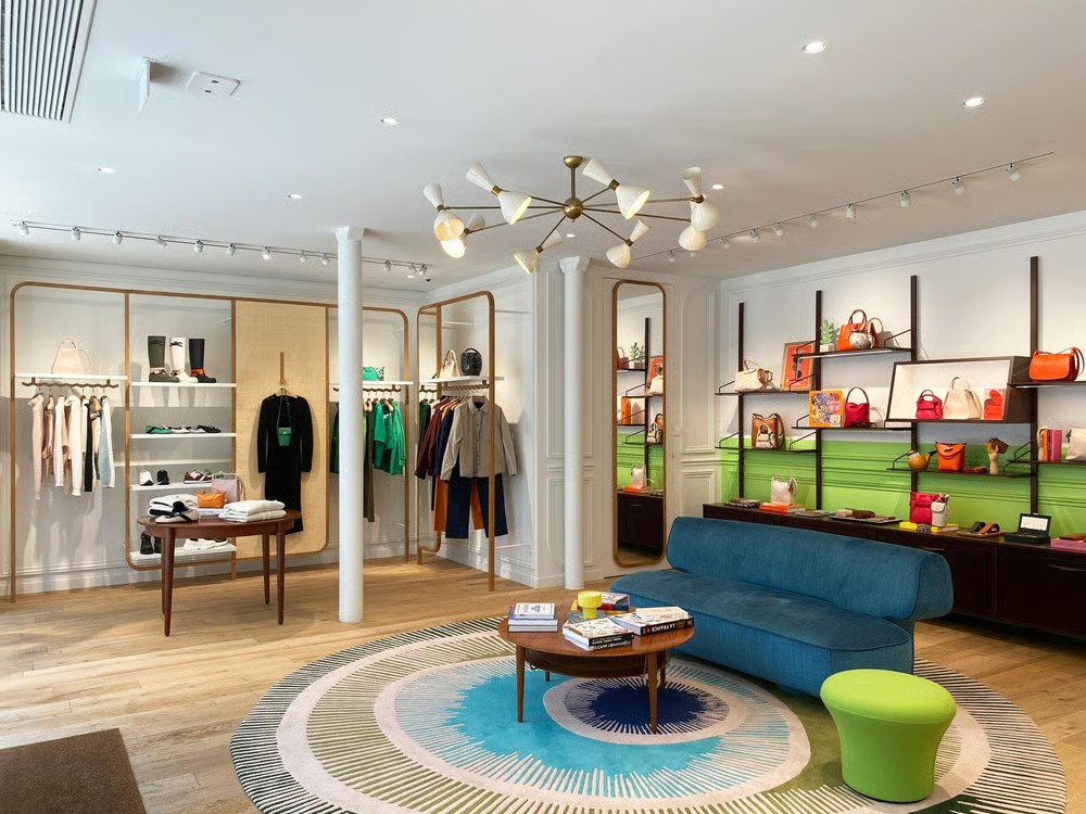 The Longchamp boutique on rue de Passy in Paris - DR