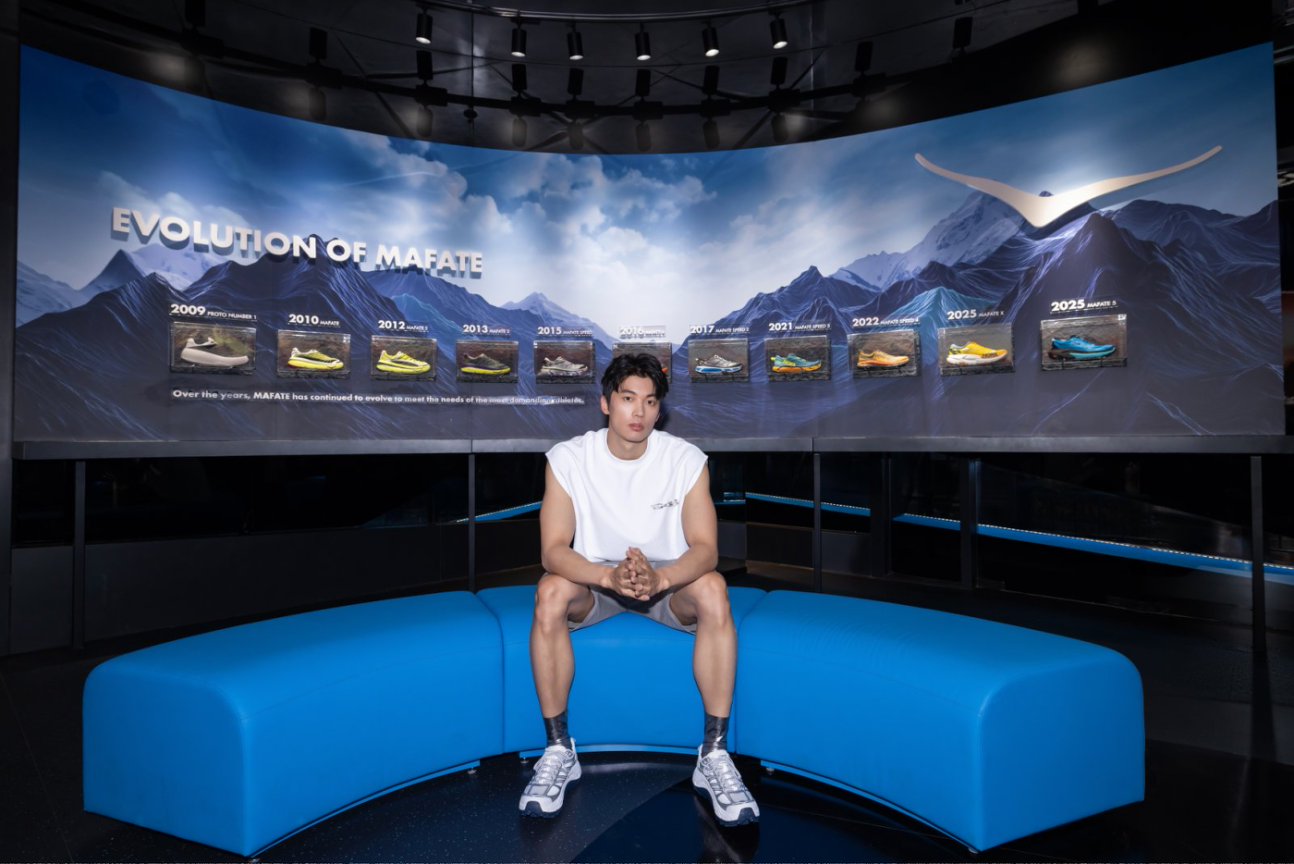 HOKA 品牌大使（鞋履系列）汪顺上脚MAFATE SPEED 2全新星月白配色