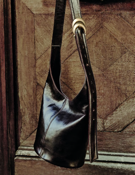 今年上市的新款Youyou包袋