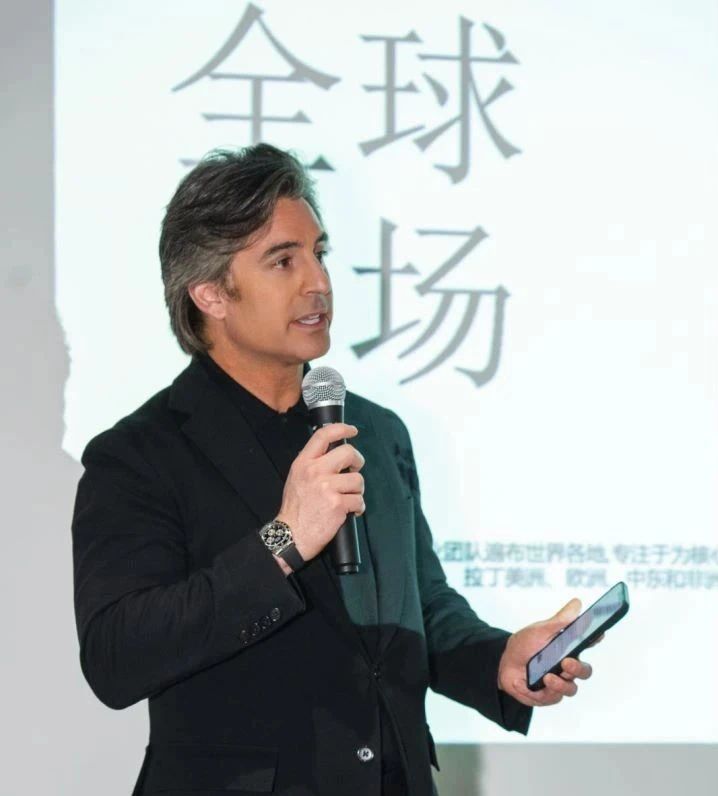 Authentic集团生活方式总裁、首席品牌官 Jarrod Weber