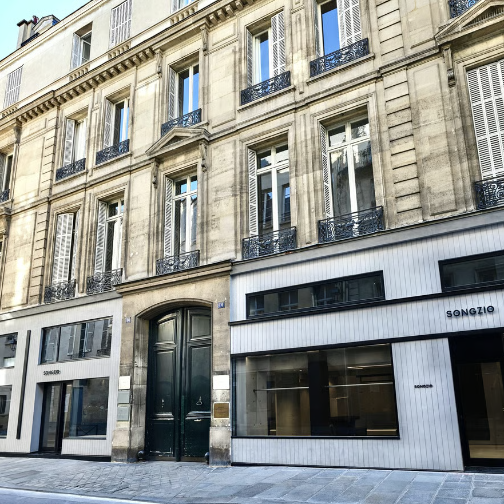 Songzio 于巴黎开设女装精品店