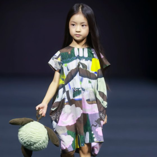 jnby by JNBY 2025秋冬新品秀暨KIDS WEAR上海时装周童装发布开幕大秀