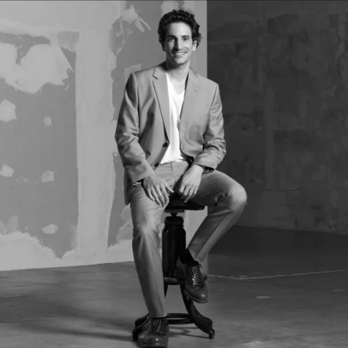 Prada首席营销官Lorenzo Bertelli：关于奢侈品的昨天、今天与明天