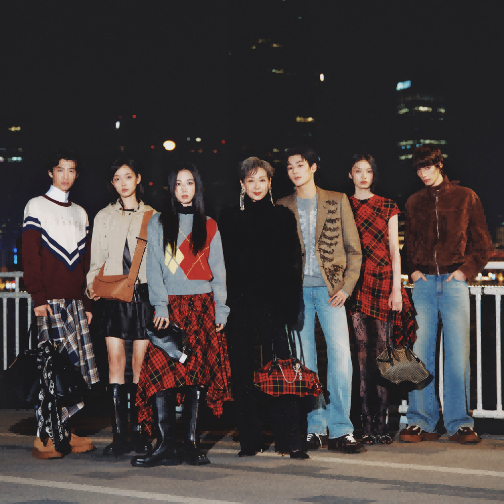 McQueen发布2026新春广告大片