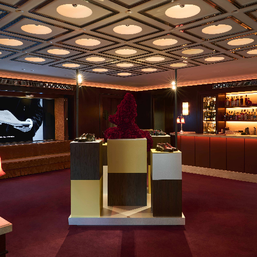 FERRAGAMO呈献“传奇·重塑”新章