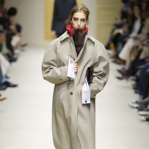 米兰时尚周四：Prada、Max Mara、Boss、Emporio、Marni与Cavalli