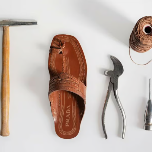 Prada推出“印度制造”凉鞋，力求修复文化隔阂