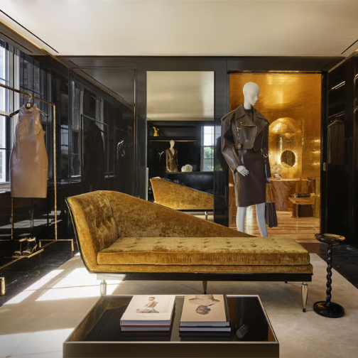 Schiaparelli在Bergdorf Goodman开设全新沙龙