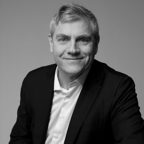 PVH任命Alexis Rollier为新任首席财务官