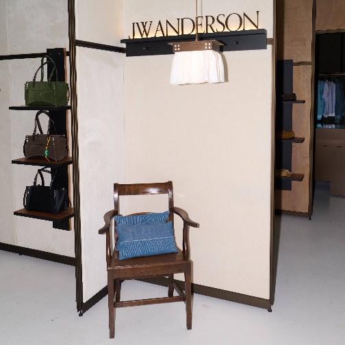 JW ANDERSON于巴黎卢浮宫街15号呈现限时精品空间