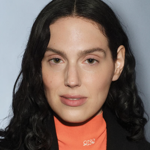 Loewe任命Eva Victor为新任全球品牌大使